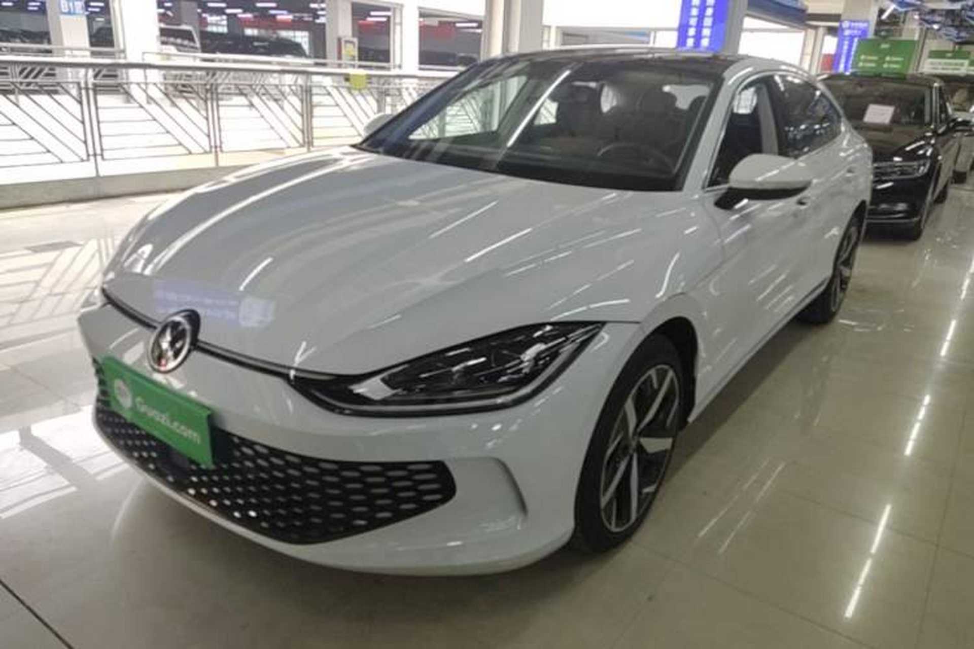 Used Volkswagen Lamando 2025 Lavida L 280TSI DSG Cool & Spicy Edition Front Left 45 Deg