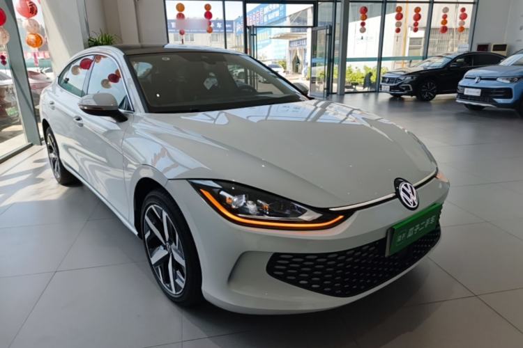 Used Volkswagen Lamando 2025 Lavida L 280TSI DSG Cool & Spicy Edition Front Right 45 Deg