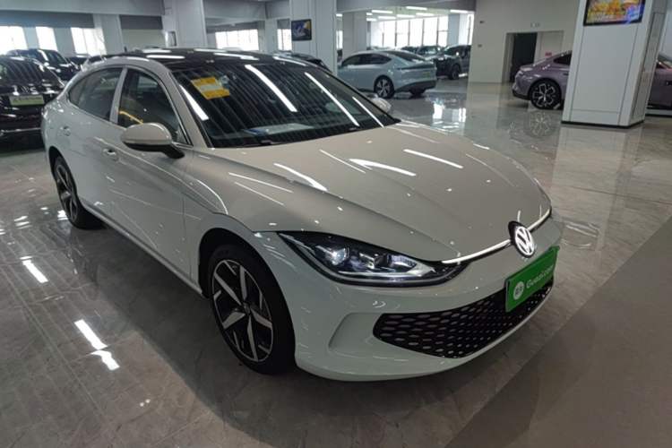 Used Volkswagen Lamando 2025 Lavida L 280TSI DSG Cool & Spicy Edition Front Right 45 Deg
