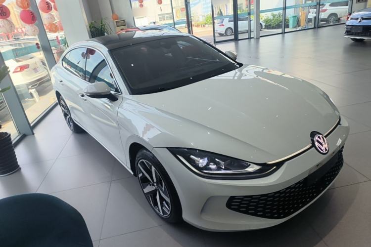 Used Volkswagen Lamando 2025 Lavida L 280TSI DSG Cool & Spicy Edition Front Right 45 Deg