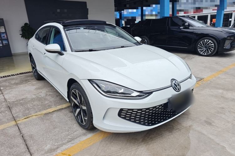 Used Volkswagen Lamando 2025 Lavida L 280TSI DSG Cool & Spicy Edition Front Right 45 Deg