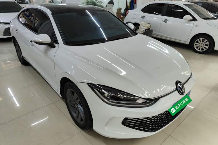 Used Volkswagen Lamando 2025 Lavida L 280TSI DSG Spicy Edition Front Right 45 Deg