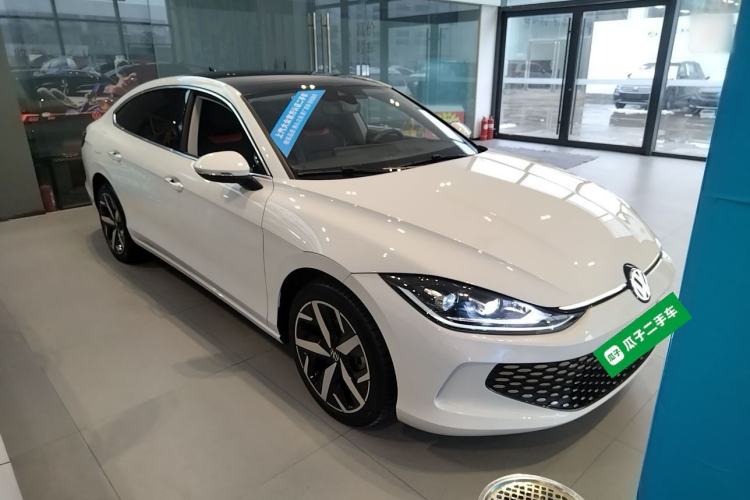 Used Volkswagen Lamando 2025 Lavida L 280TSI DSG Cool & Spicy Edition Front Right 45 Deg