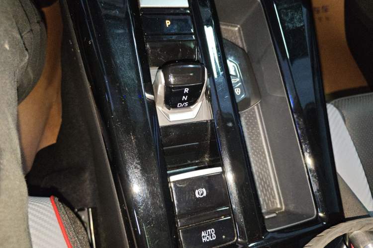 Used Volkswagen Lamando 2025 Lavida L 280TSI DSG Spicy Edition Gear Lever
