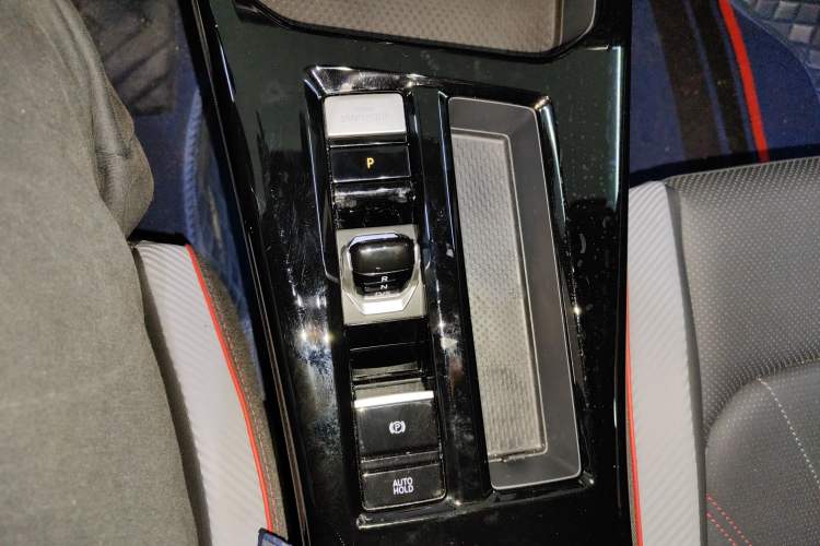 Used Volkswagen Lamando 2025 Lavida L 280TSI DSG Spicy Edition Gear Lever