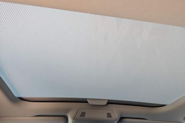 Used Volkswagen Lamando 2025 Lavida L 280TSI DSG Cool & Spicy Edition Headliner