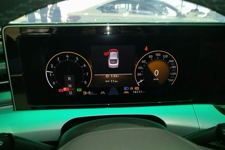 Used Volkswagen Lamando 2025 Lavida L 280TSI DSG Cool & Spicy Edition Instrument Cluster