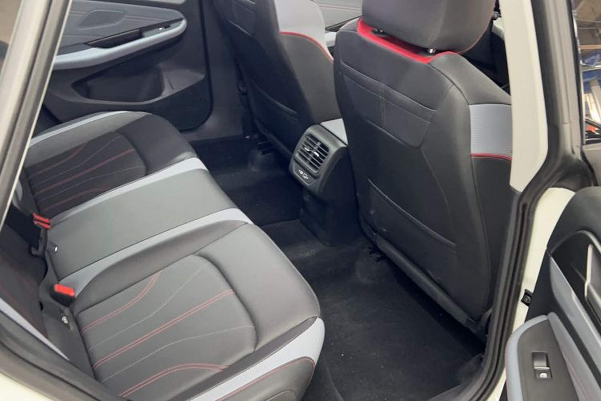 Used Volkswagen Lamando 2025 Lavida L 280TSI DSG Cool & Spicy Edition Interior 10