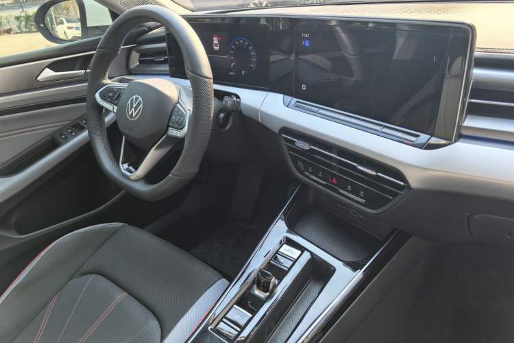 Used Volkswagen Lamando 2025 Lavida L 280TSI DSG Cool & Spicy Edition Interior 11