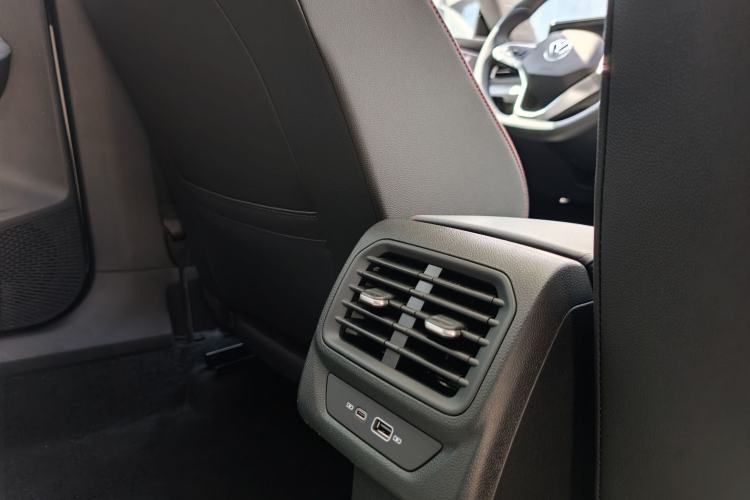 Used Volkswagen Lamando 2025 Lavida L 280TSI DSG Cool & Spicy Edition Interior 13
