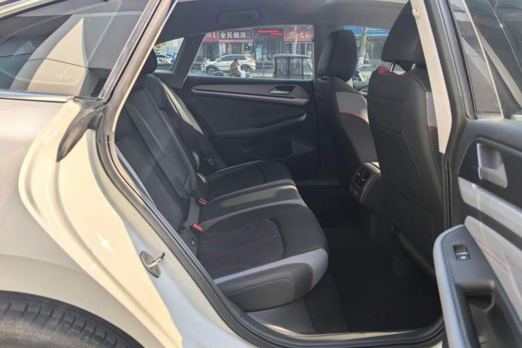 Used Volkswagen Lamando 2025 Lavida L 280TSI DSG Cool & Spicy Edition Interior 15