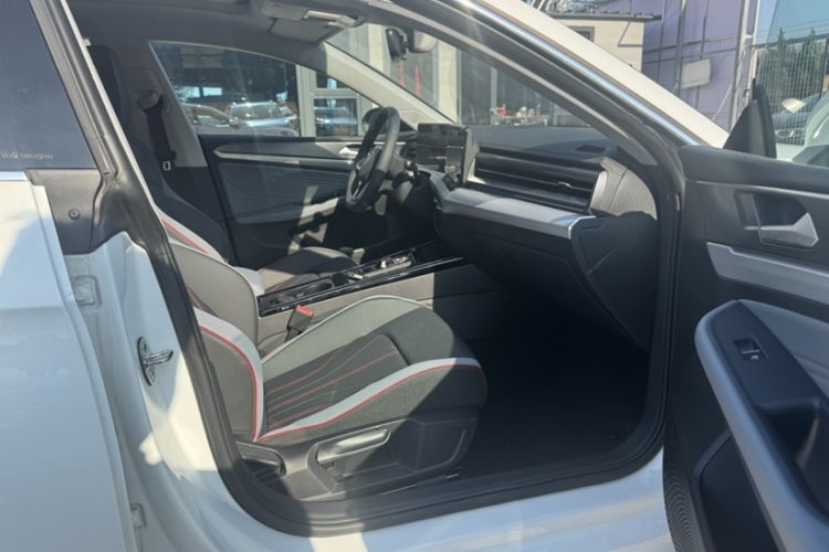 Used Volkswagen Lamando 2025 Lavida L 280TSI DSG Cool & Spicy Edition Interior 3