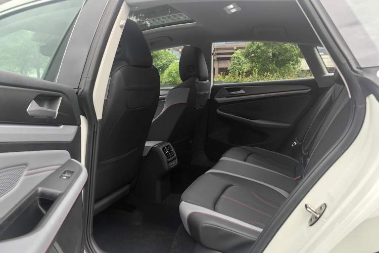Used Volkswagen Lamando 2025 Lavida L 280TSI DSG Cool & Spicy Edition Interior 7