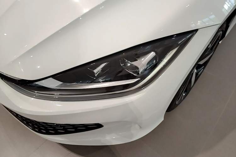Used Volkswagen Lamando 2025 Lavida L 280TSI DSG Cool & Spicy Edition Left Front Headlight