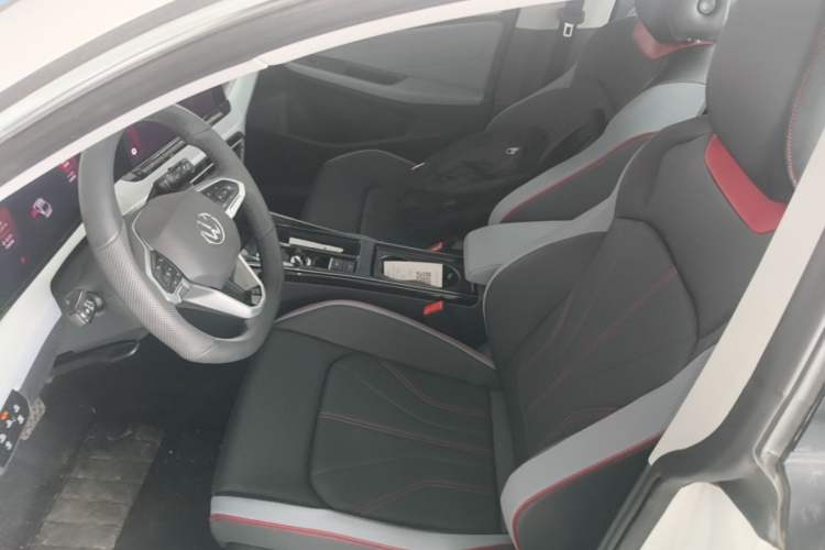 Used Volkswagen Lamando 2025 Lavida L 280TSI DSG Cool & Spicy Edition Left Front Seat