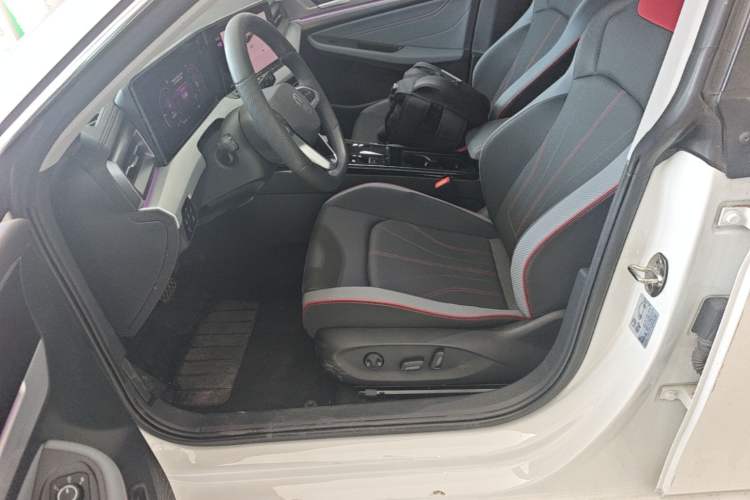 Used Volkswagen Lamando 2025 Lavida L 280TSI DSG Cool & Spicy Edition Left Front Seat