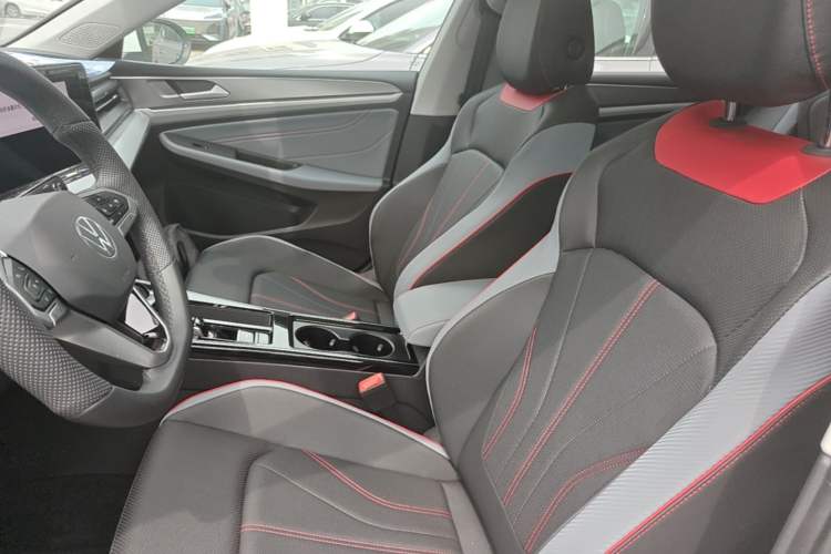 Used Volkswagen Lamando 2025 Lavida L 280TSI DSG Cool & Spicy Edition Left Front Seat