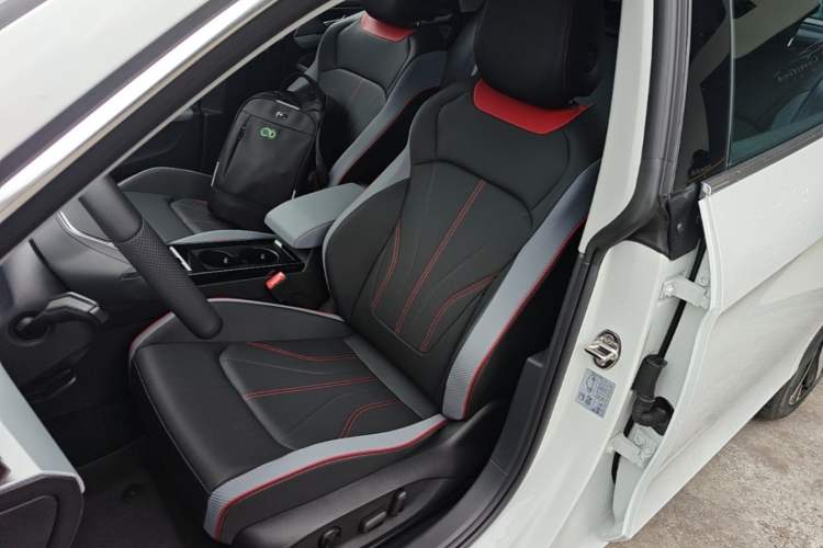 Used Volkswagen Lamando 2025 Lavida L 280TSI DSG Cool & Spicy Edition Left Front Seat