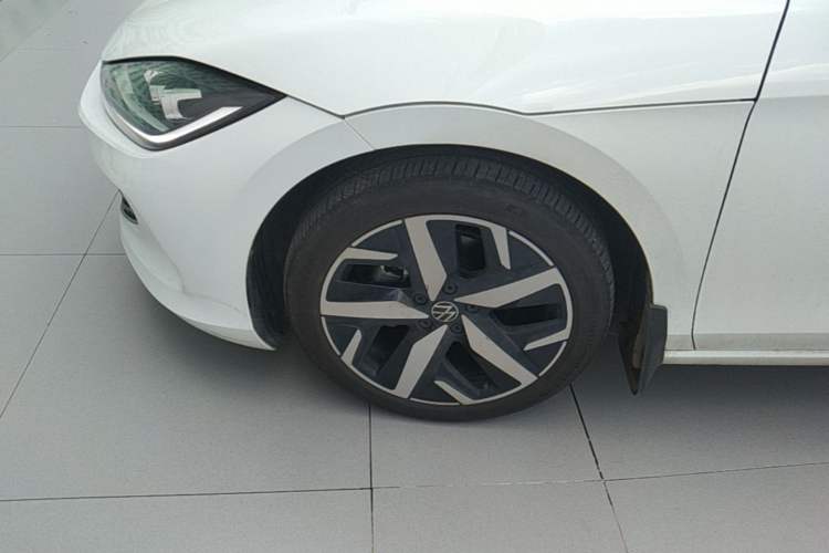 Used Volkswagen Lamando 2025 Lavida L 280TSI DSG Cool & Spicy Edition Left Front Wheel Hub