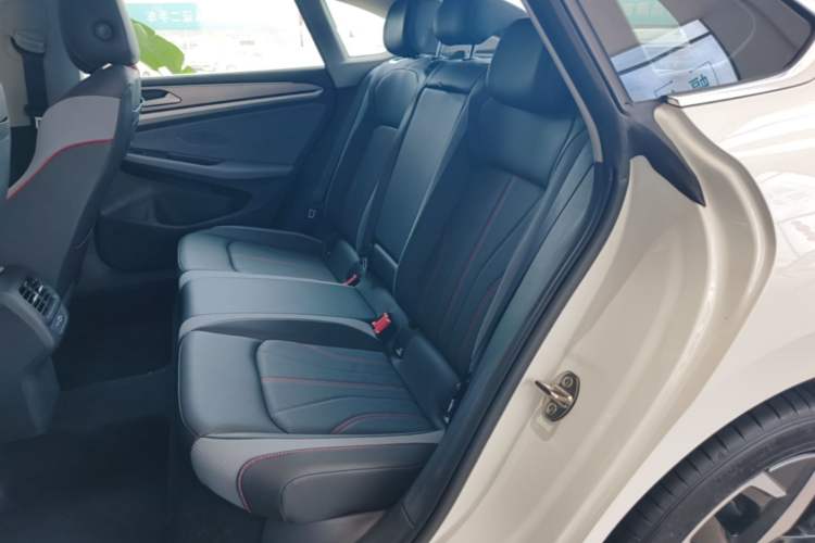 Used Volkswagen Lamando 2025 Lavida L 280TSI DSG Cool & Spicy Edition Left Rear Seat