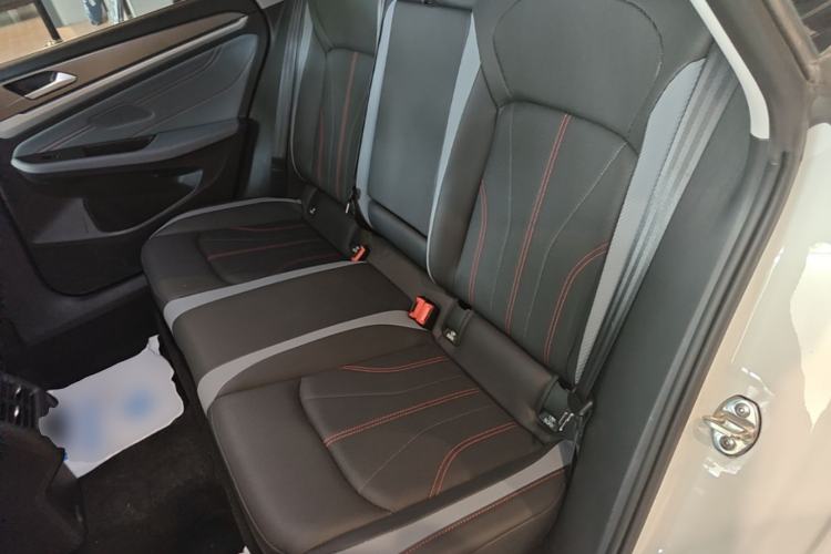 Used Volkswagen Lamando 2025 Lavida L 280TSI DSG Cool & Spicy Edition Left Rear Seat