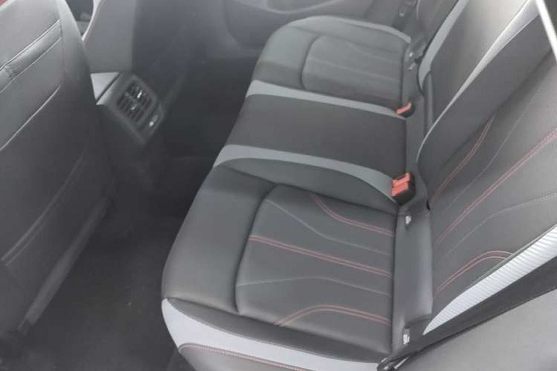 Used Volkswagen Lamando 2025 Lavida L 280TSI DSG Cool & Spicy Edition Left Rear Seat