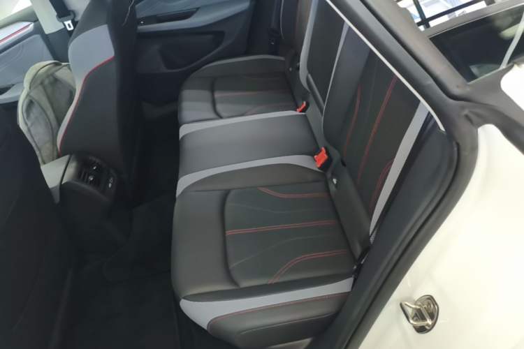 Used Volkswagen Lamando 2025 Lavida L 280TSI DSG Cool & Spicy Edition Left Rear Seat