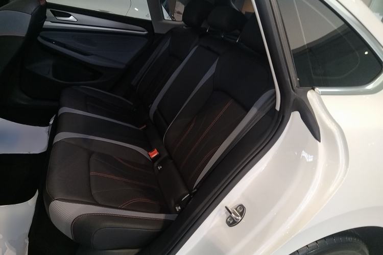 Used Volkswagen Lamando 2025 Lavida L 280TSI DSG Cool & Spicy Edition Left Rear Seat