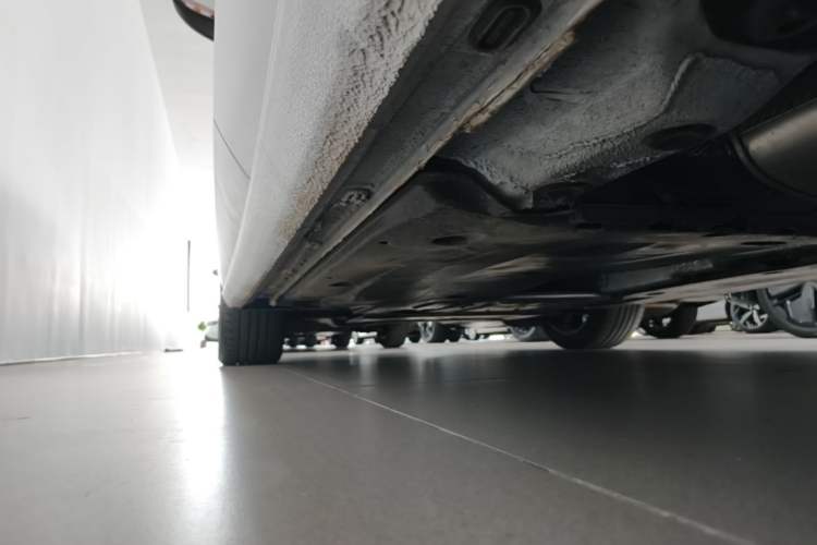 Used Volkswagen Lamando 2025 Lavida L 280TSI DSG Cool & Spicy Edition Left Side Sill