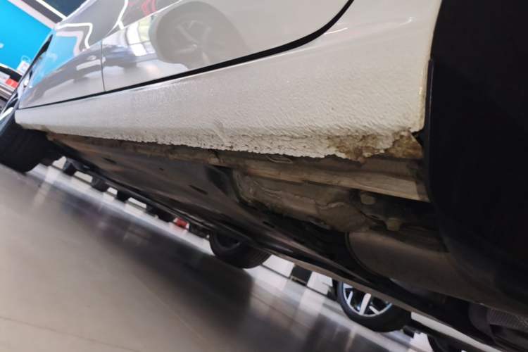 Used Volkswagen Lamando 2025 Lavida L 280TSI DSG Cool & Spicy Edition Left Side Sill