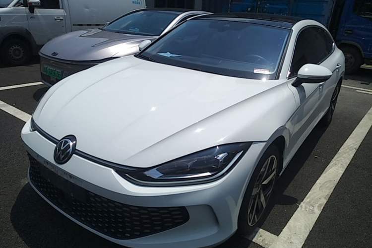 Used Volkswagen Lamando 2025 Lavida L 280TSI DSG Cool & Spicy Edition Guazi used car, China used car export, Used car for sale, Used  cars, Cheapest cars for sale