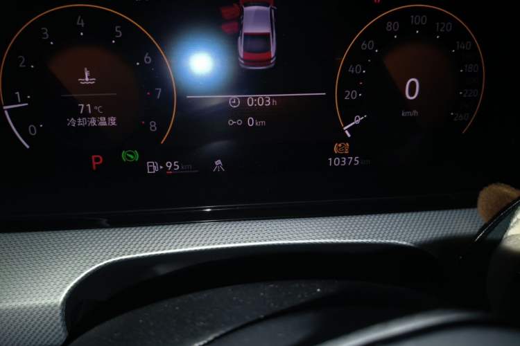 Used Volkswagen Lamando 2025 Lavida L 280TSI DSG Cool & Spicy Edition Odometer Close Up