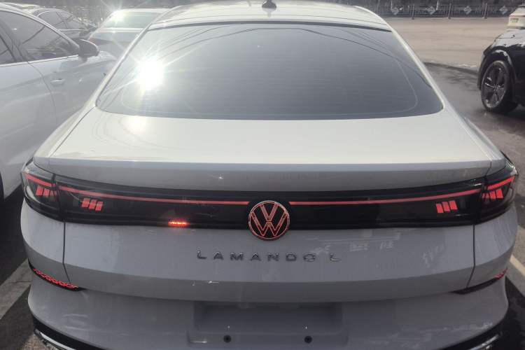 Used Volkswagen Lamando 2025 Lavida L 280TSI DSG Cool & Spicy Edition Rear