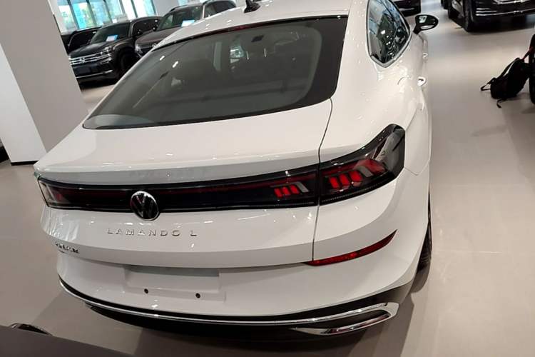 Used Volkswagen Lamando 2025 Lavida L 280TSI DSG Cool & Spicy Edition Rear