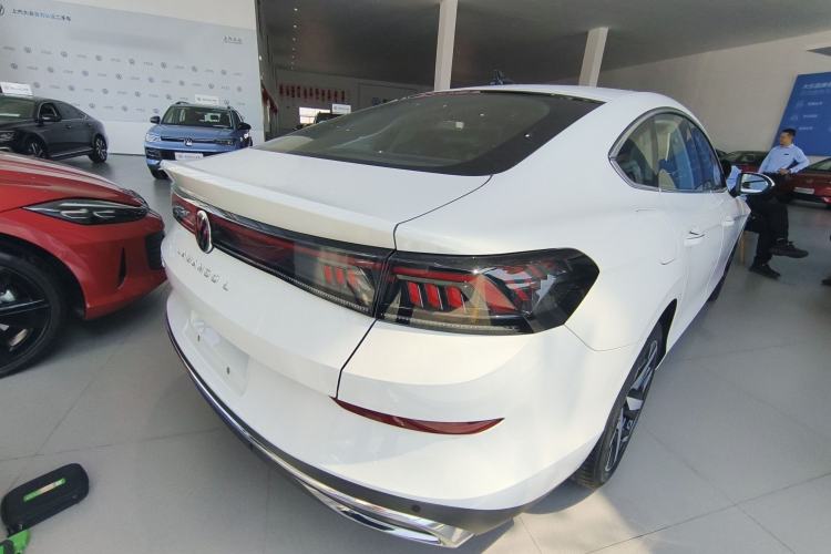 Used Volkswagen Lamando 2025 Lavida L 280TSI DSG Cool & Spicy Edition Rear Right 45 Deg