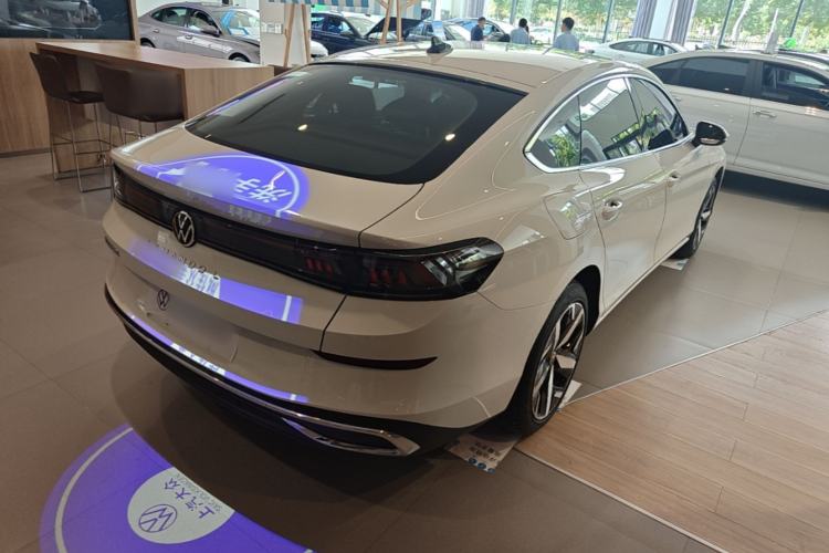Used Volkswagen Lamando 2025 Lavida L 280TSI DSG Cool & Spicy Edition Rear Right 45 Deg