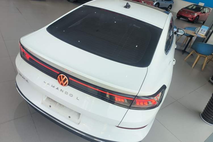 Used Volkswagen Lamando 2025 Lavida L 280TSI DSG Cool & Spicy Edition Rear Right 45 Deg