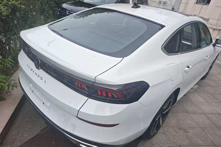 Used Volkswagen Lamando 2025 Lavida L 280TSI DSG Cool & Spicy Edition Rear Right 45 Deg