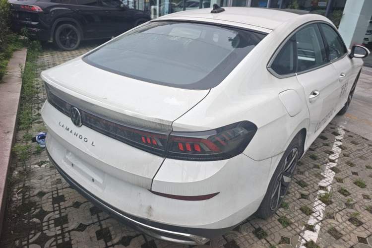 Used Volkswagen Lamando 2025 Lavida L 280TSI DSG Cool & Spicy Edition Rear Right 45 Deg