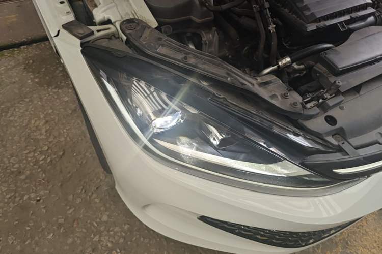 Used Volkswagen Lamando 2025 Lavida L 280TSI DSG Spicy Edition Right Front Headlight