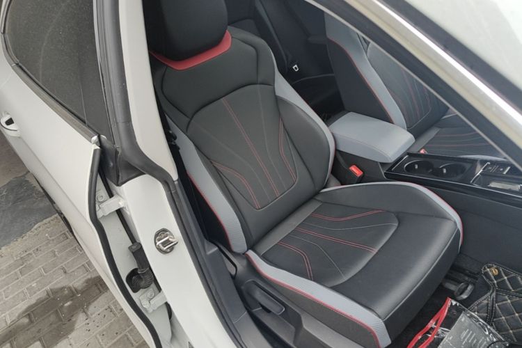 Used Volkswagen Lamando 2025 Lavida L 280TSI DSG Cool & Spicy Edition Right Front Seat