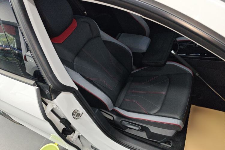 Used Volkswagen Lamando 2025 Lavida L 280TSI DSG Spicy Edition Right Front Seat
