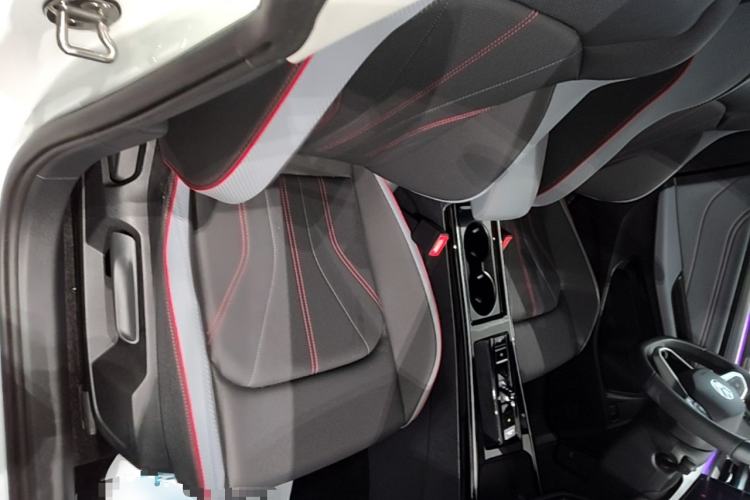Used Volkswagen Lamando 2025 Lavida L 280TSI DSG Cool & Spicy Edition Right Front Seat