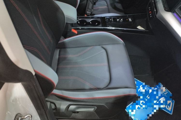 Used Volkswagen Lamando 2025 Lavida L 280TSI DSG Cool & Spicy Edition Right Front Seat