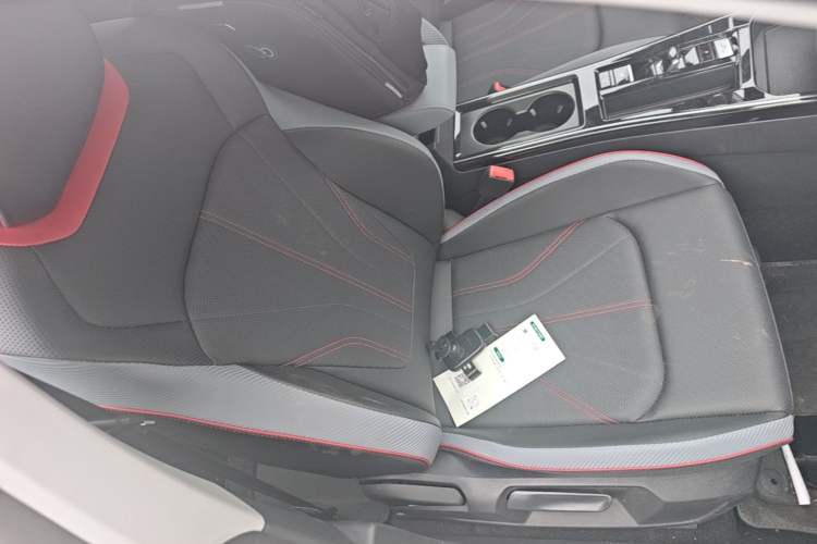 Used Volkswagen Lamando 2025 Lavida L 280TSI DSG Cool & Spicy Edition Right Front Seat