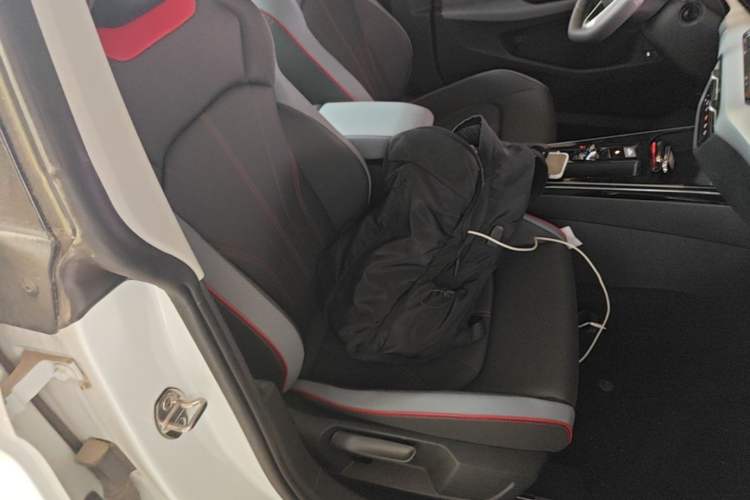 Used Volkswagen Lamando 2025 Lavida L 280TSI DSG Cool & Spicy Edition Right Front Seat