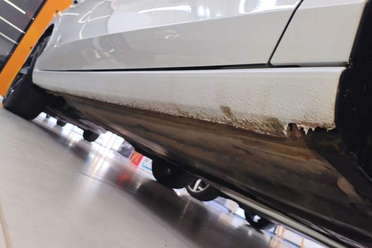Used Volkswagen Lamando 2025 Lavida L 280TSI DSG Cool & Spicy Edition Right Side Sill