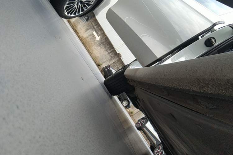 Used Volkswagen Lamando 2025 Lavida L 280TSI DSG Cool & Spicy Edition Right Side Sill
