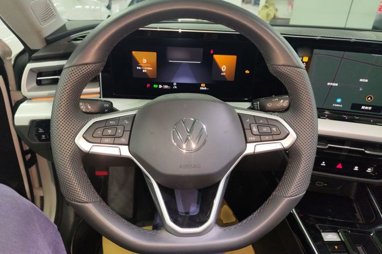 Used Volkswagen Lamando 2025 Lavida L 280TSI DSG Cool & Spicy Edition Steering Wheel