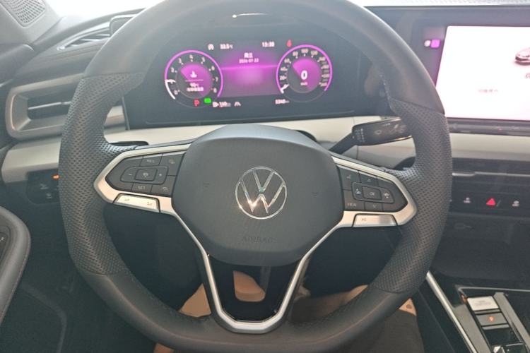 Used Volkswagen Lamando 2025 Lavida L 280TSI DSG Cool & Spicy Edition Steering Wheel